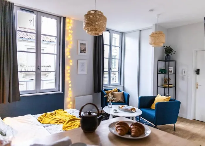 L'inattendu/studio Equipe Et Confortable